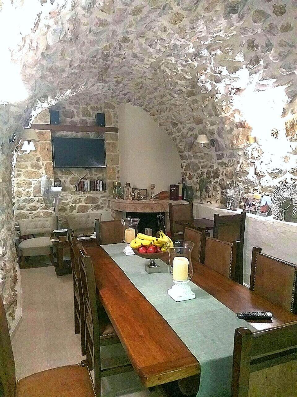 Vetilios Lithos Boutique Hotel Neo Oitilo Bagian luar foto
